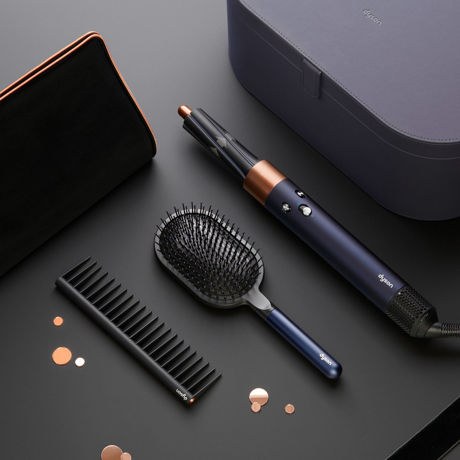 photo du Dyson Airwrap™ bleu prusse et cuivré 